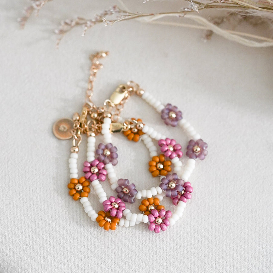 Daisy Chain Beaded Kids Bracelet - Tan Mustard / Ivory