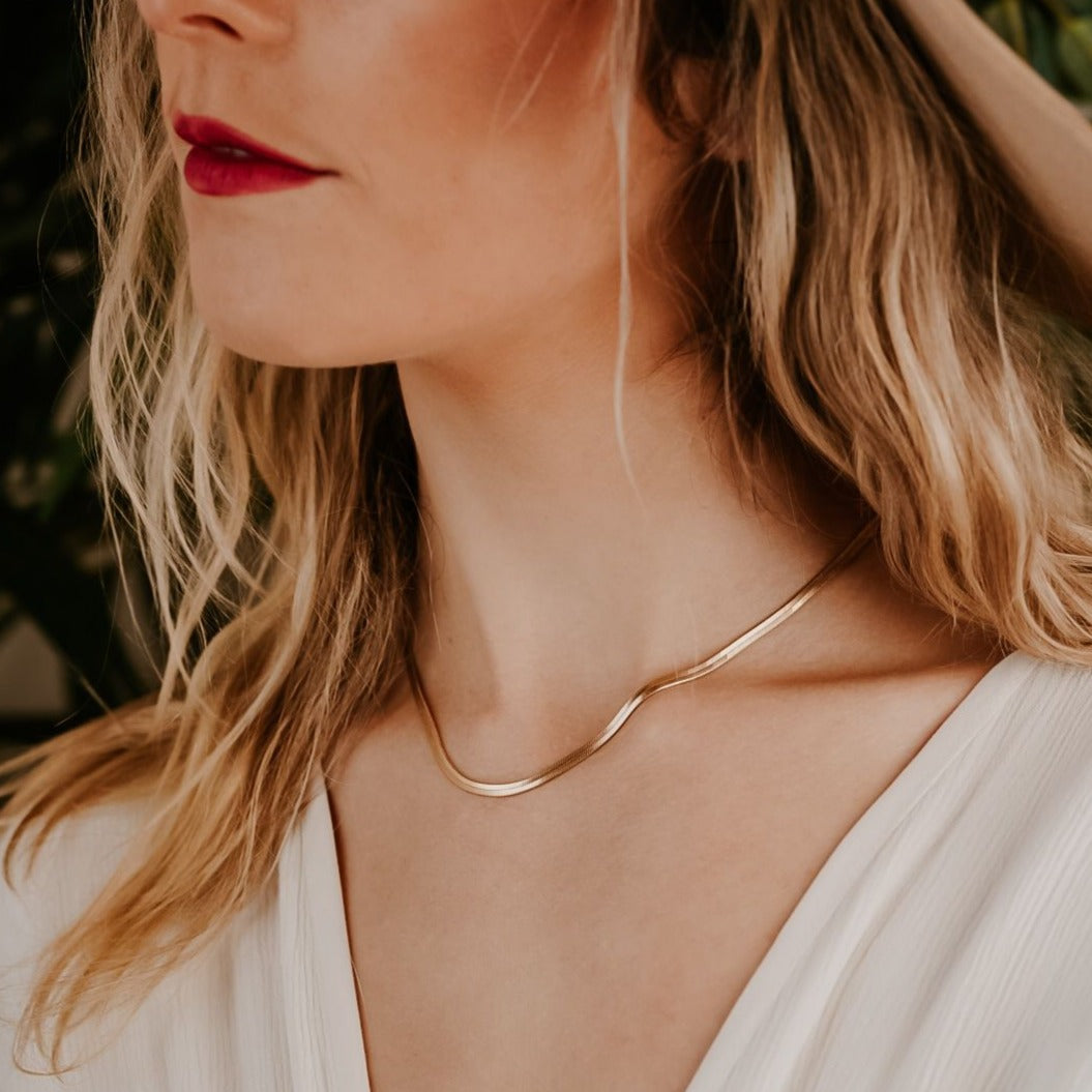 Nova - Herringbone Choker Necklace