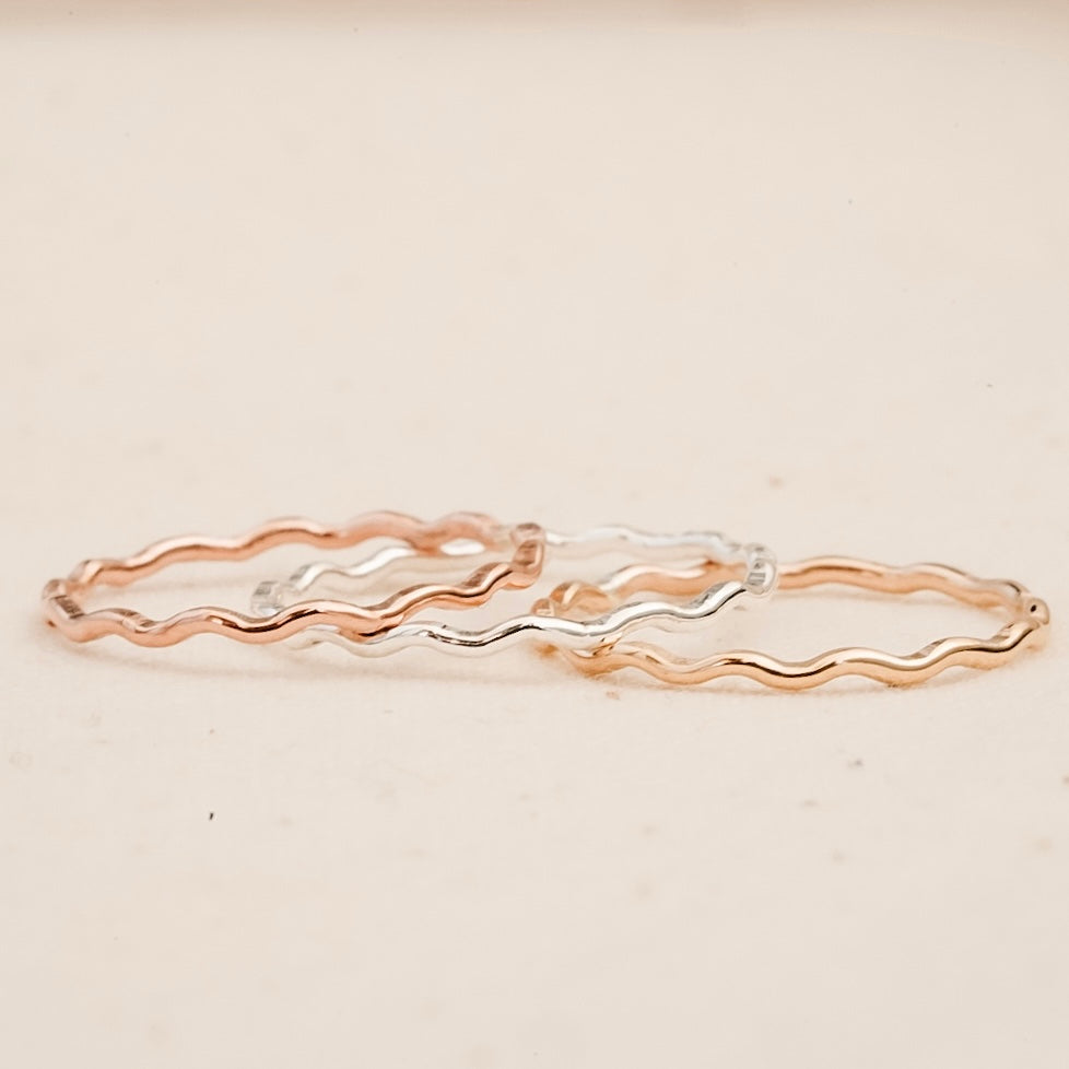 Dainty Wave Stacking Ring