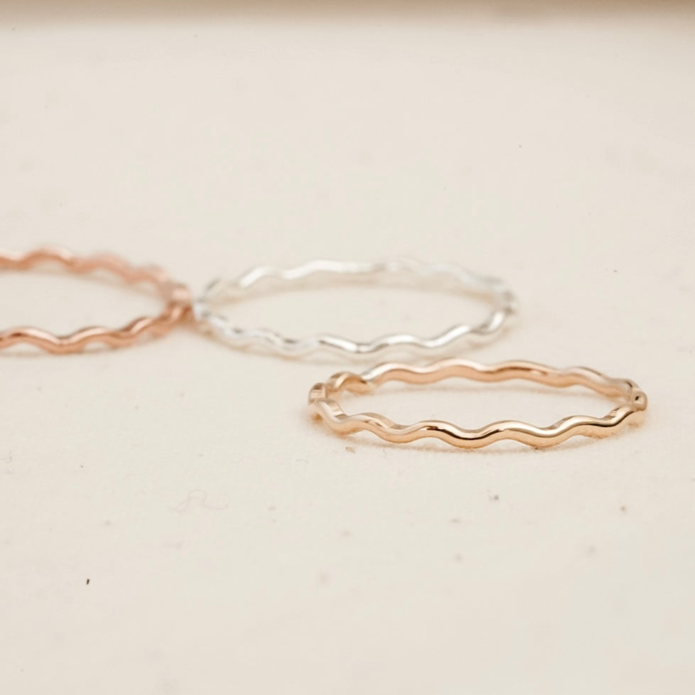 Dainty Wave Stacking Ring