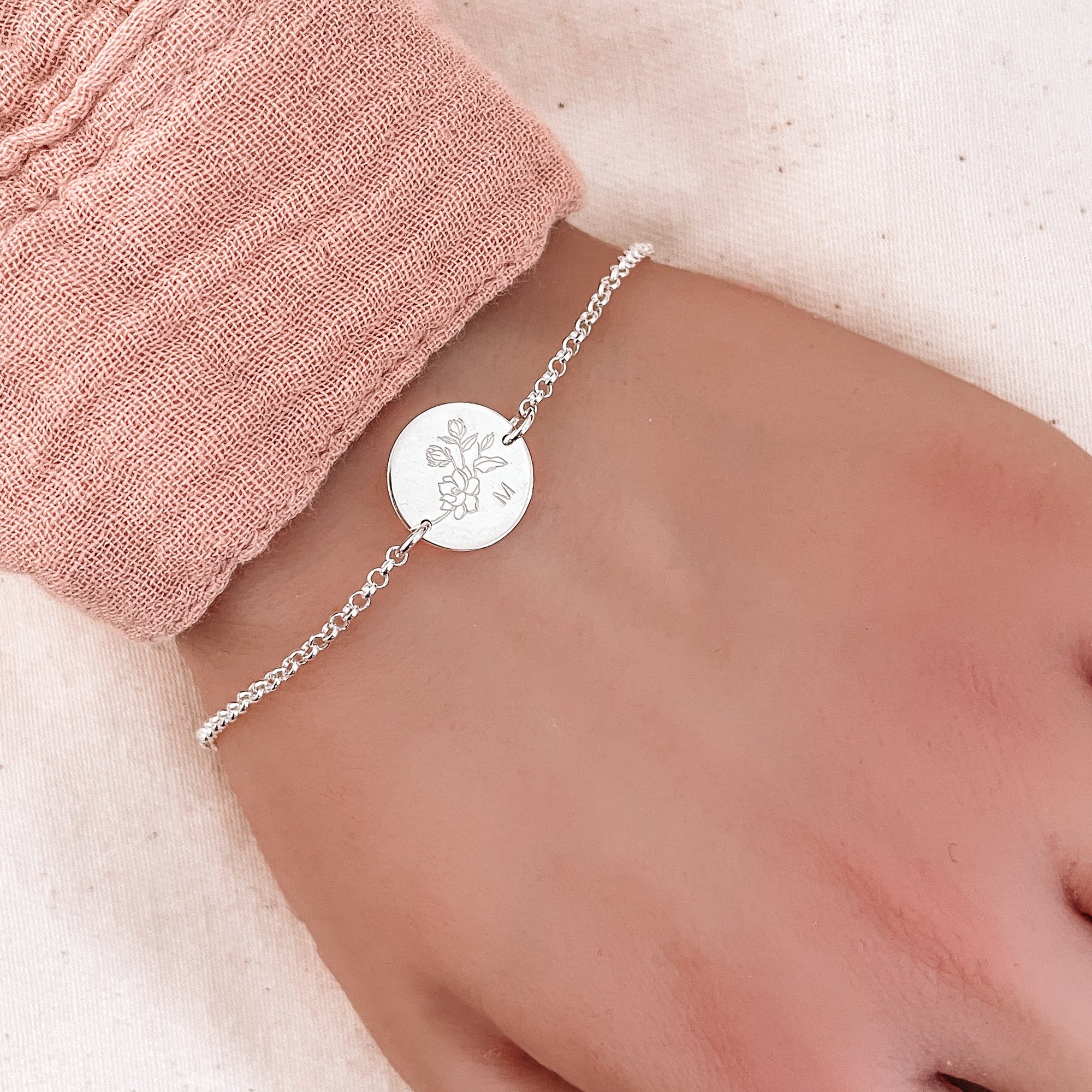 Magnolia Flower Disc Bracelet - Single Midi Disc