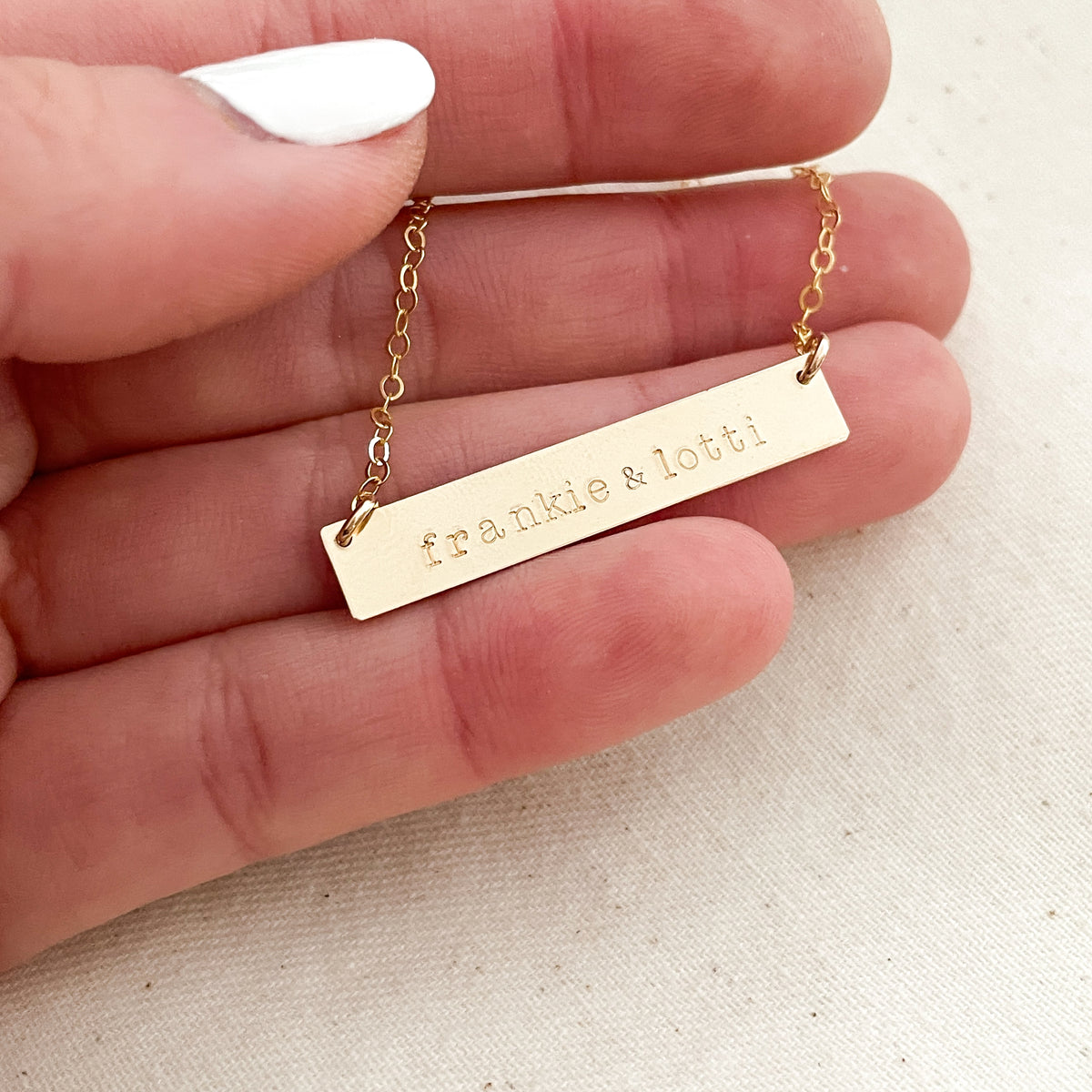 Names Bar Necklace - Standard Bar