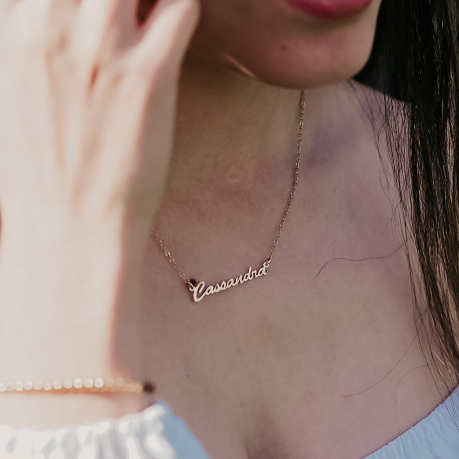 Single Name Necklace - Hand Cut