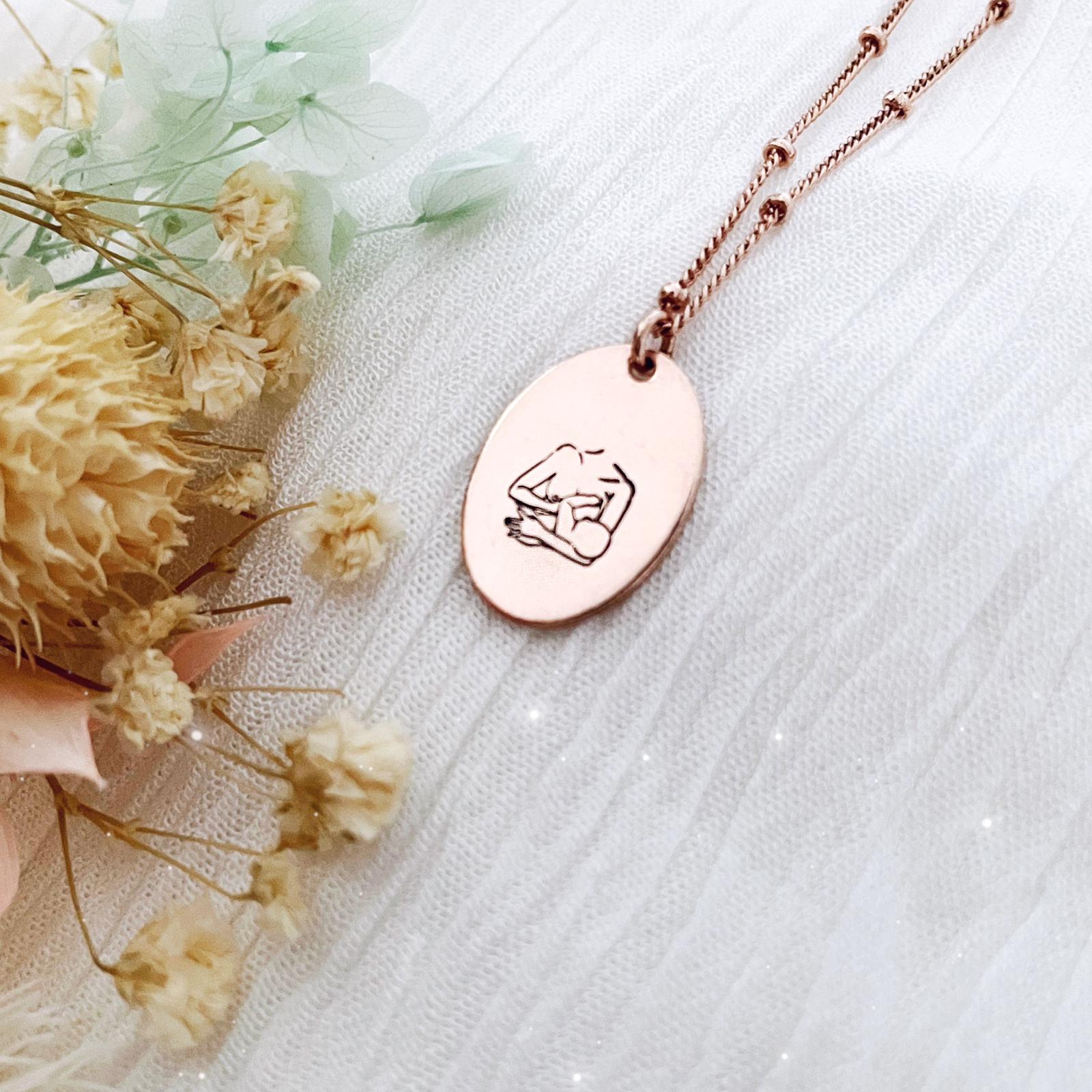 Breastfeeding Mama Necklace - Oval Disc