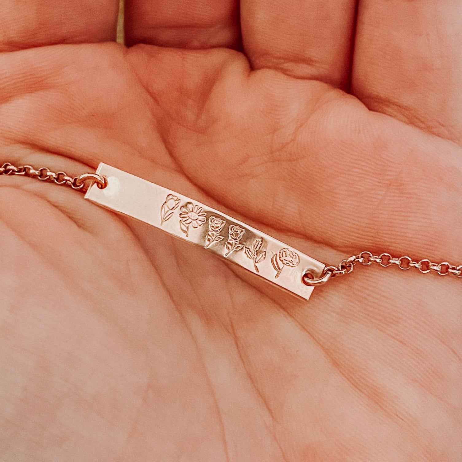Mini Birth Flowers Bracelet - Petite Bar